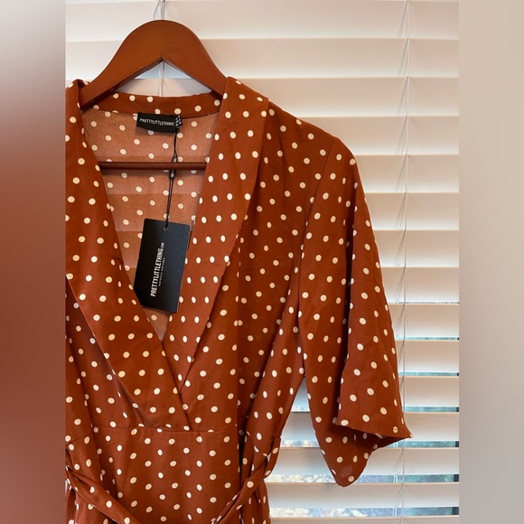 NEW Pretty Little Thing Burnt Orange Polka Dot Dress - Picture 3 of 8